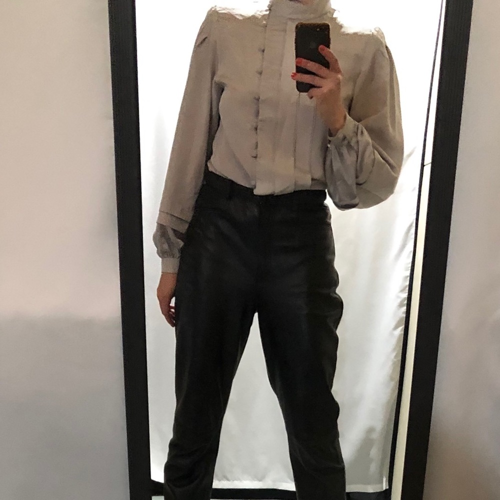 Gray Pouf Sleeve Blouse